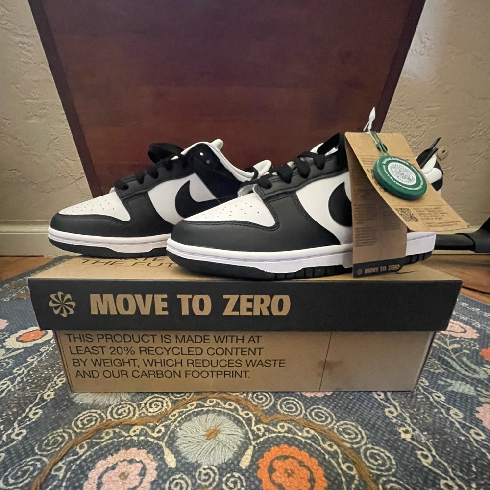 Nike Dunk Low